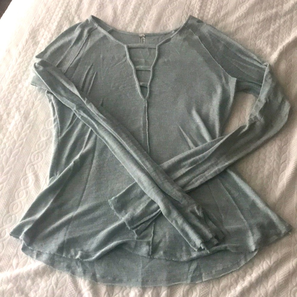 FREE PEOPLE ~ SOFTEST SWEATER EVER (SzM)